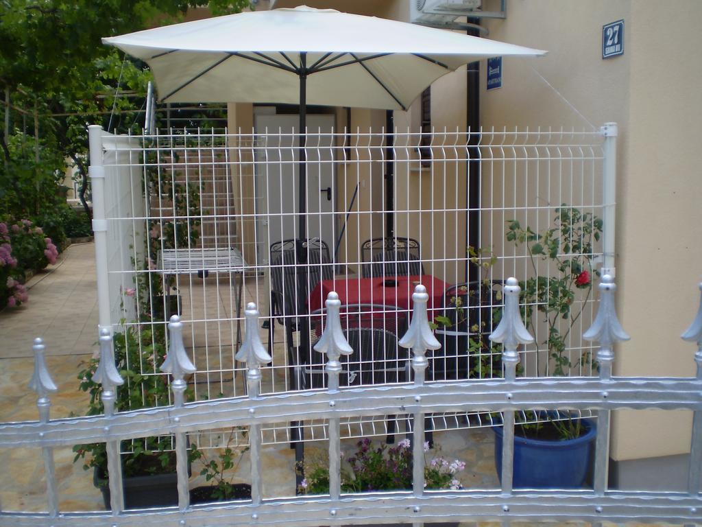 Apartments Tare, Free Parking Vodice Ruang foto
