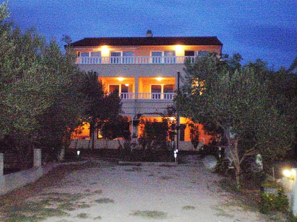Apartments Tare, Free Parking Vodice Ruang foto