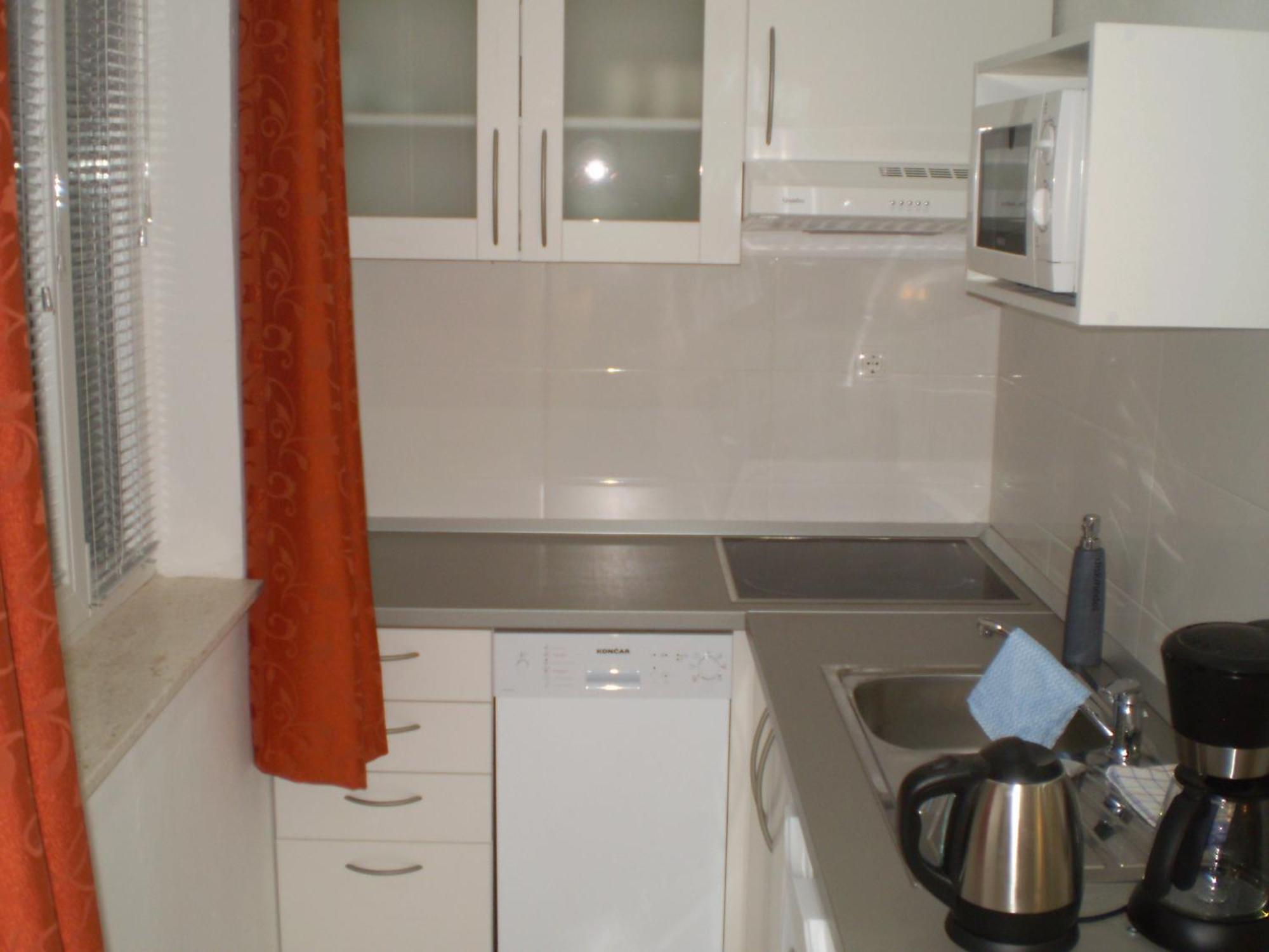 Apartments Tare, Free Parking Vodice Bagian luar foto