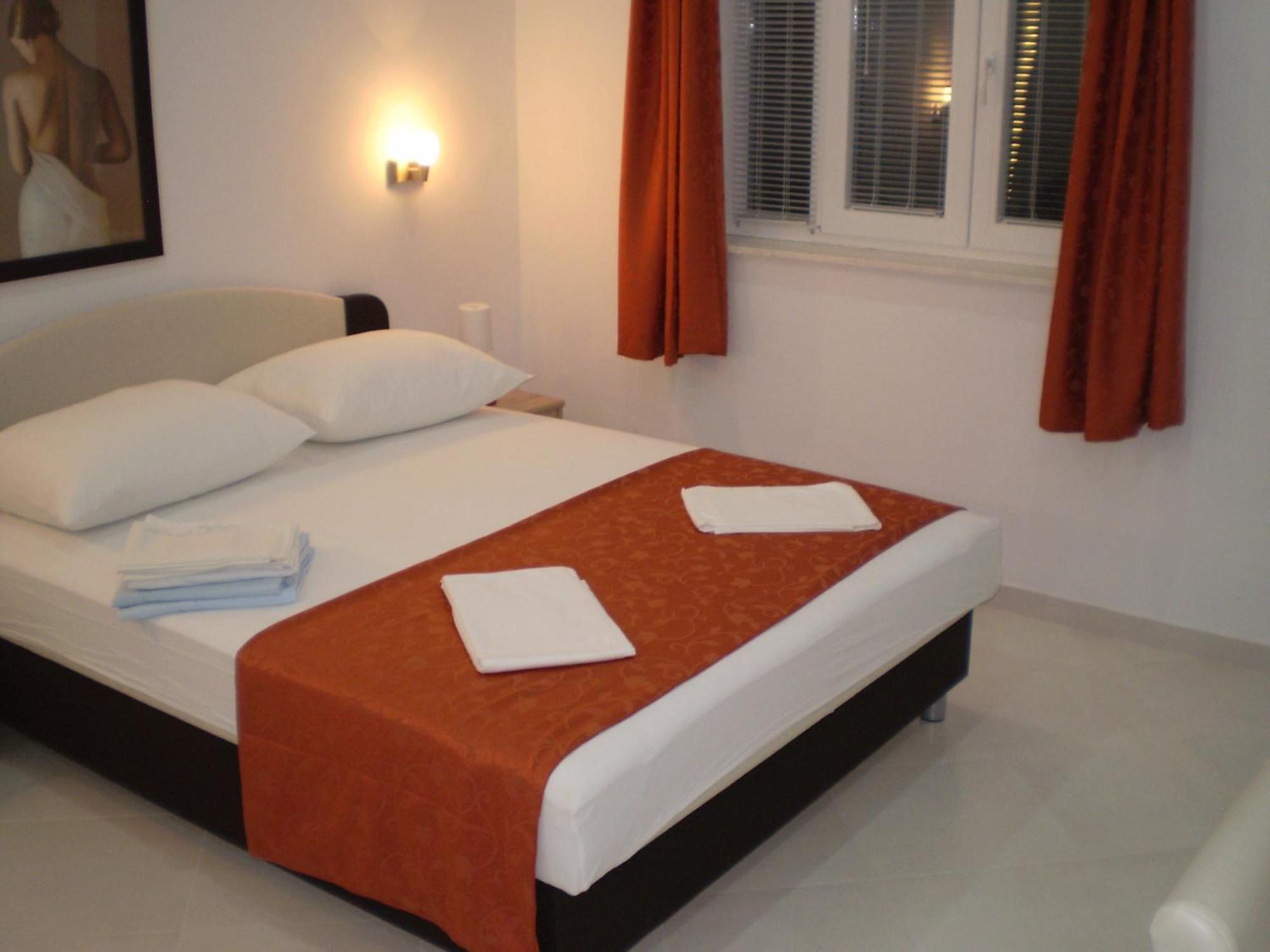 Apartments Tare, Free Parking Vodice Ruang foto