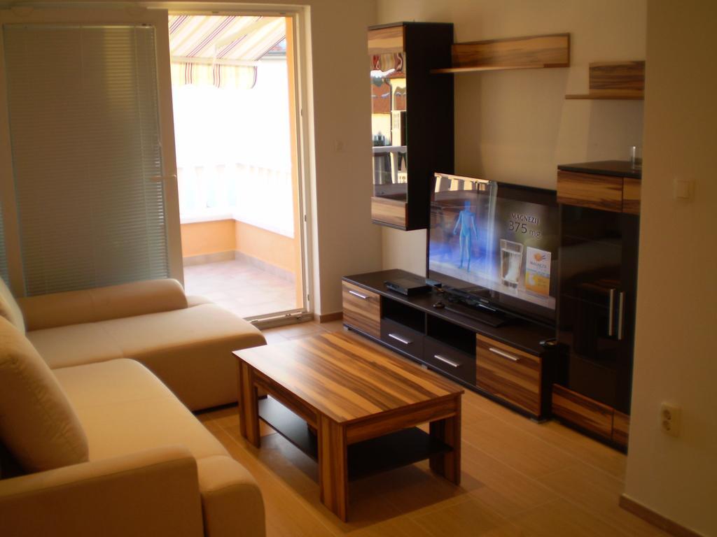 Apartments Tare, Free Parking Vodice Ruang foto