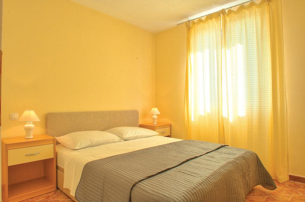 Apartments Tare, Free Parking Vodice Ruang foto